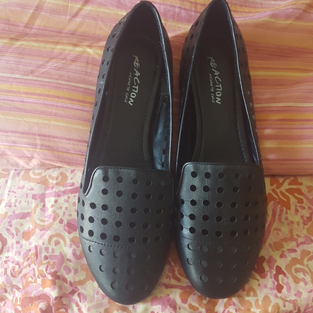 NWT Kenneth Cole slide ons